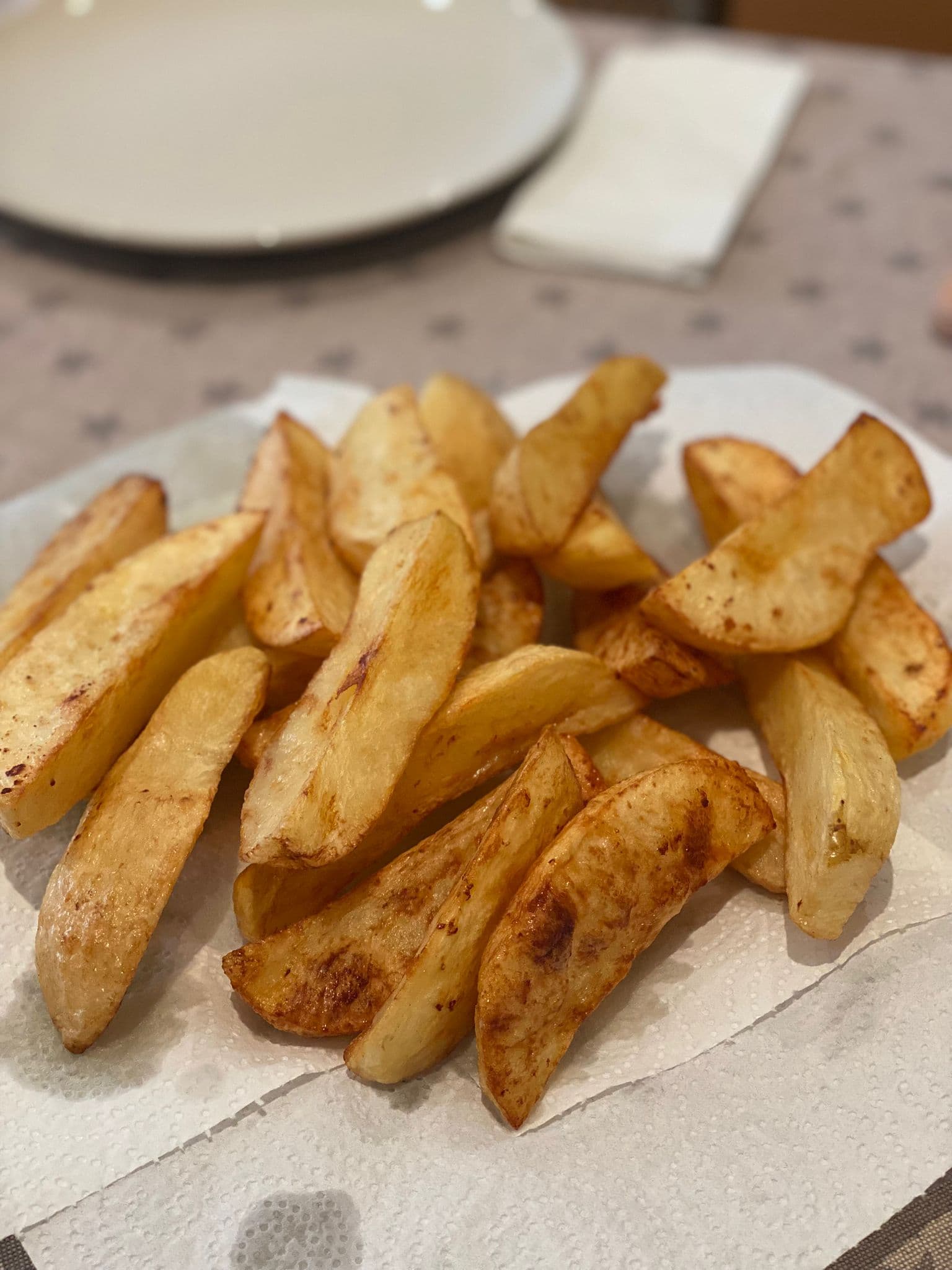 Domingo 3, las patatas gorditas, doradas y crujientes por fuera.