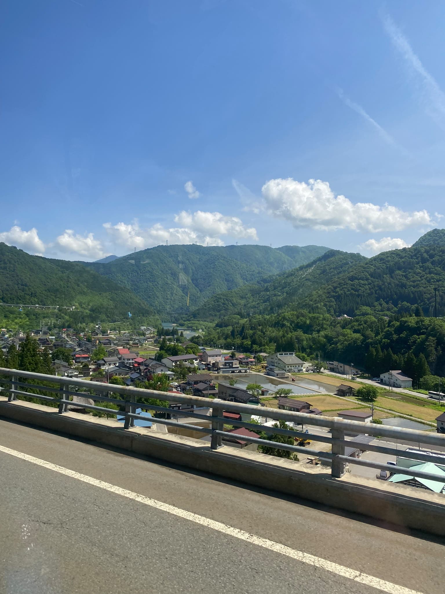 Más fotos del día 25 entre Shirakawa-go y Tokio